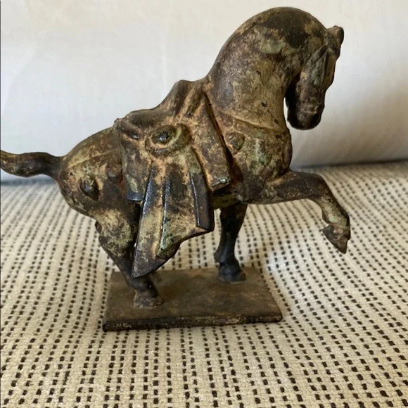 In excellent vintage condition heavy metal Japanese worriers horse - Picture 6 of 10
